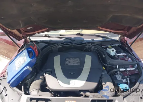 2008 Mercedes-Benz C 300 Luxury 4Matic/Sport 4Matic z USA, uszkodzony, nr VIN WDDGF81X98F044942